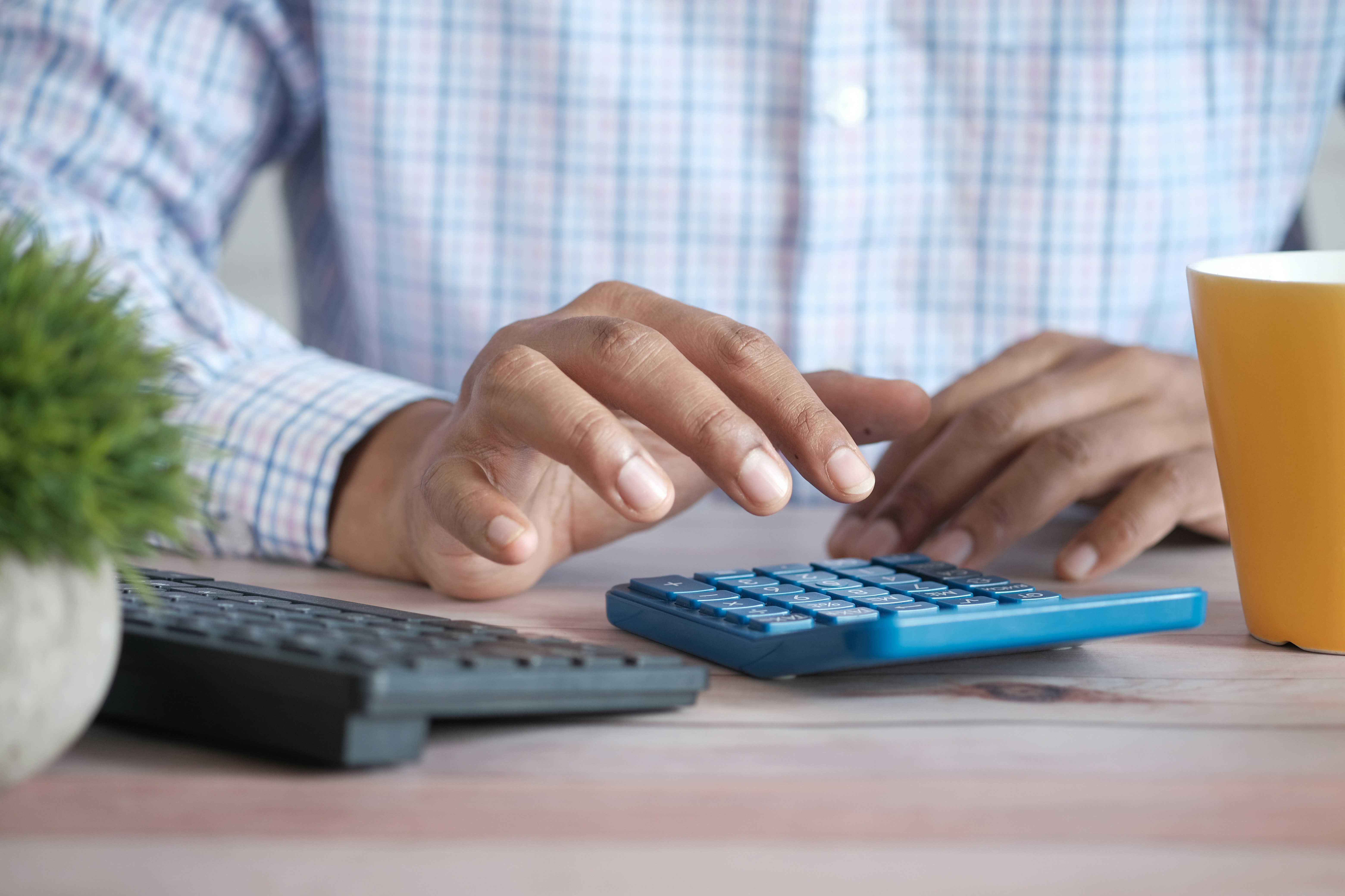 Calculator on financial reports